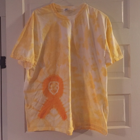 New type-dyed yellow ribbon t-shirt