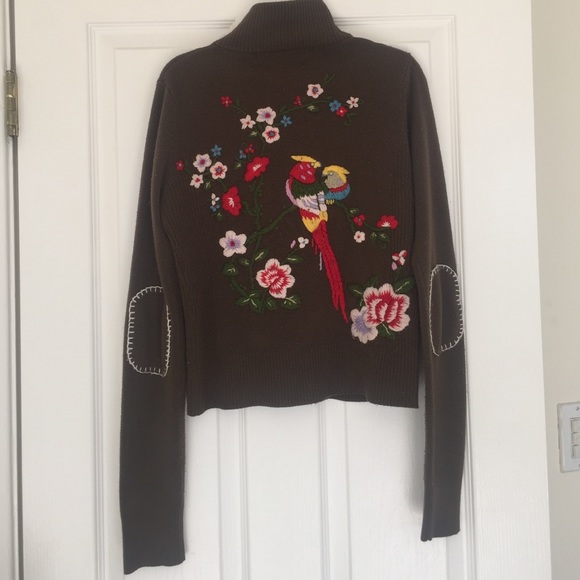 Stylish Embroidered Zip Front sweater ✨ - Picture 4 of 4