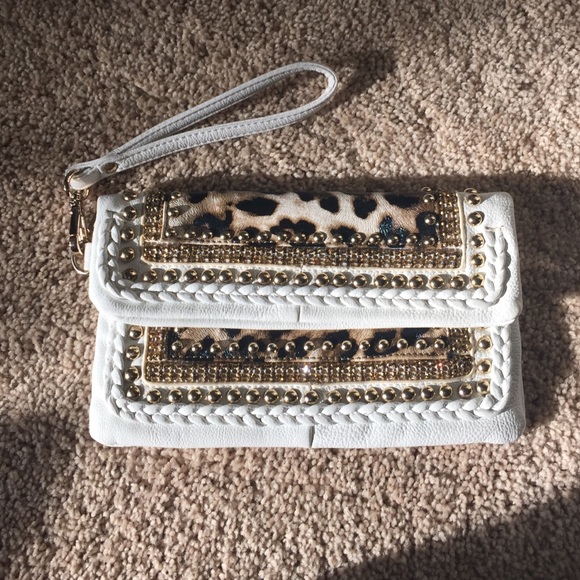 Like new beautiful clutch