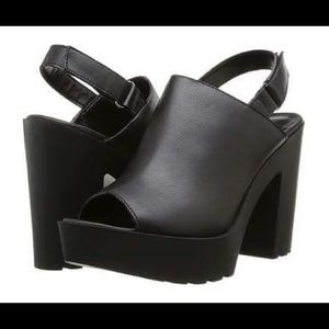 Steve Madden Teqila Women US 8.5 (Just used once)