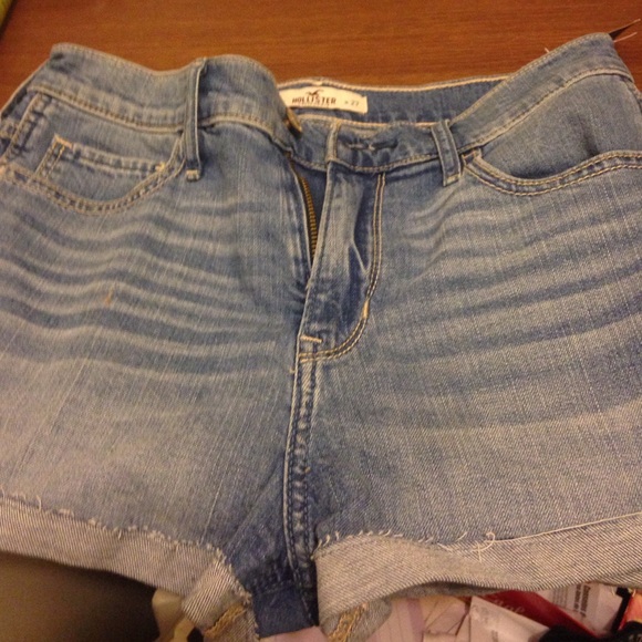 Hollister high rise shorts