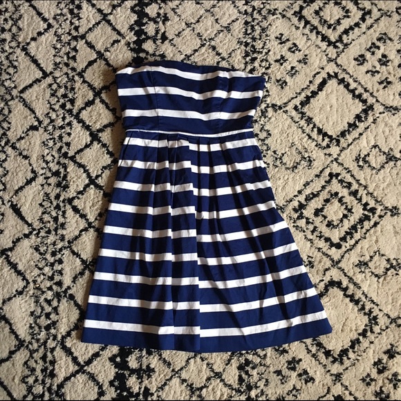 Gap strapless navy white stripe dress pockets