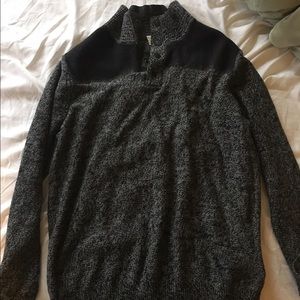 Calvin Klein pull over sweater