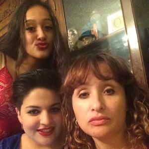 Meet your Posher, Abigail