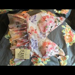 Kortni Jeane top, size small