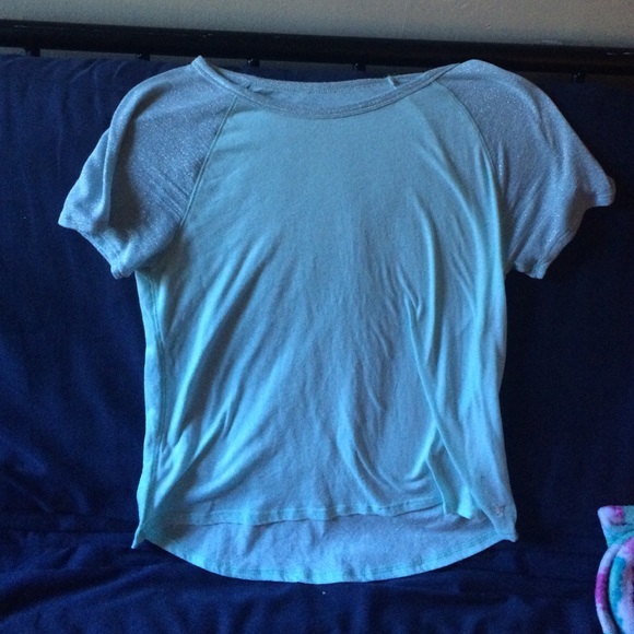 Size M American Eagle baseball tee with sparkles - Picture 1 of 1