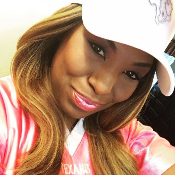 Meet your Posher, Latrice - Picture 1 of 1