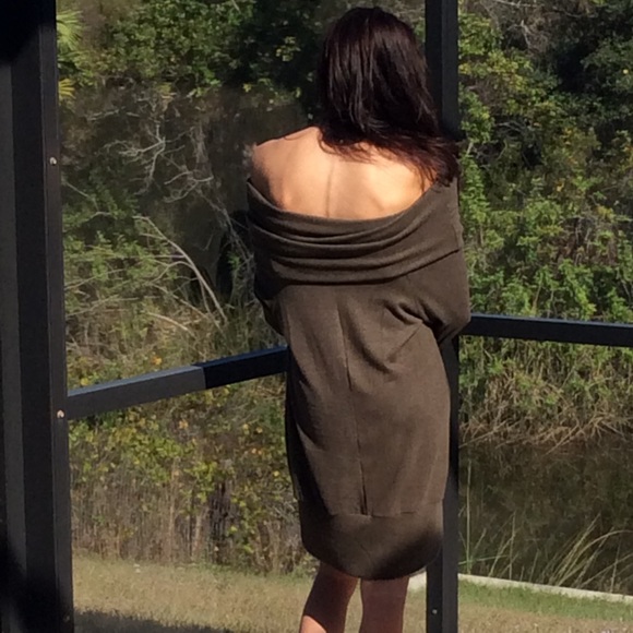 📣 Liquidation 📣 Long Tunic or Dress Medium Only - Picture 3 of 4