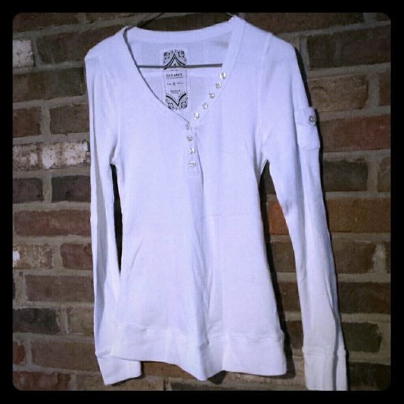 Old Navy long sleeve shirt