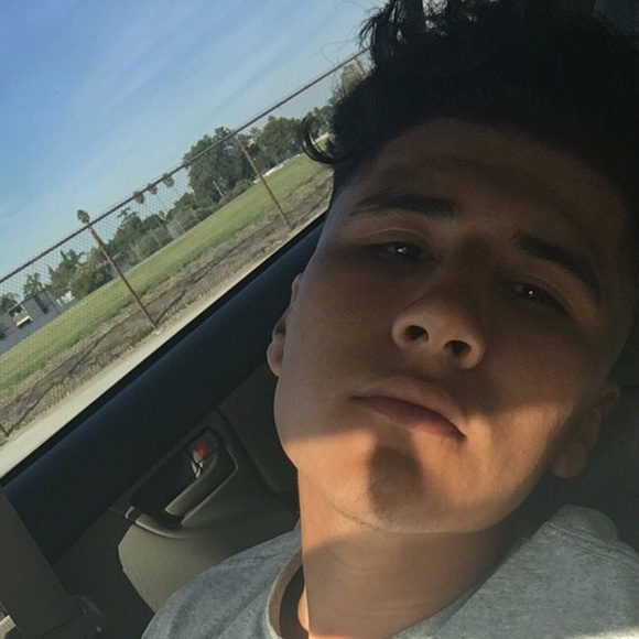 Meet your Posher, Zack