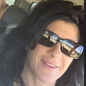 Meet your Posher, Lanetta