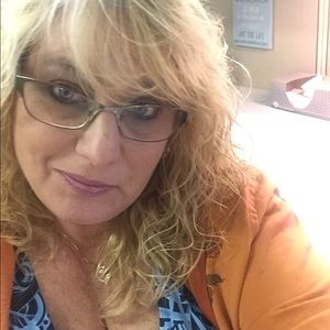 Meet your Posher, Jenifer