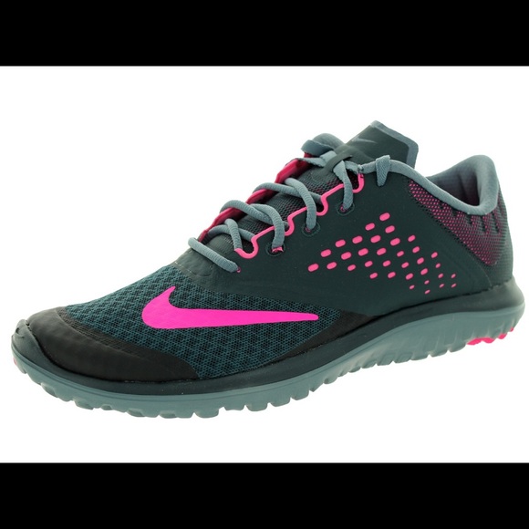 Nike Women's FS Lite Run 2 Running Shoe