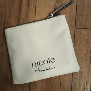 Nicole Miller cosmetic bag