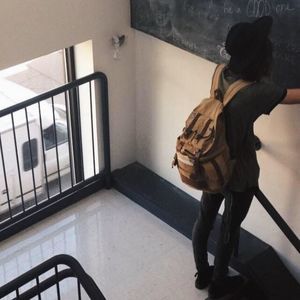 Meet your Posher, Joshua