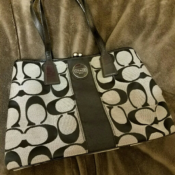Coach Shoulder Bag!!