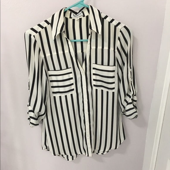 Express portofino black & white shirt!