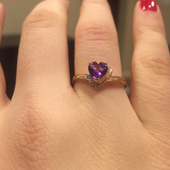 NWOT! 14k Purple Heart ring