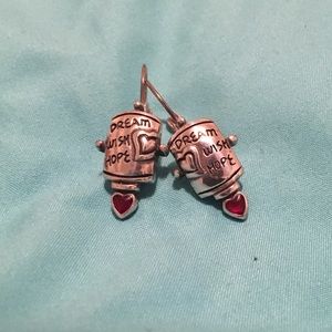 Brighton dangle earrings 💞