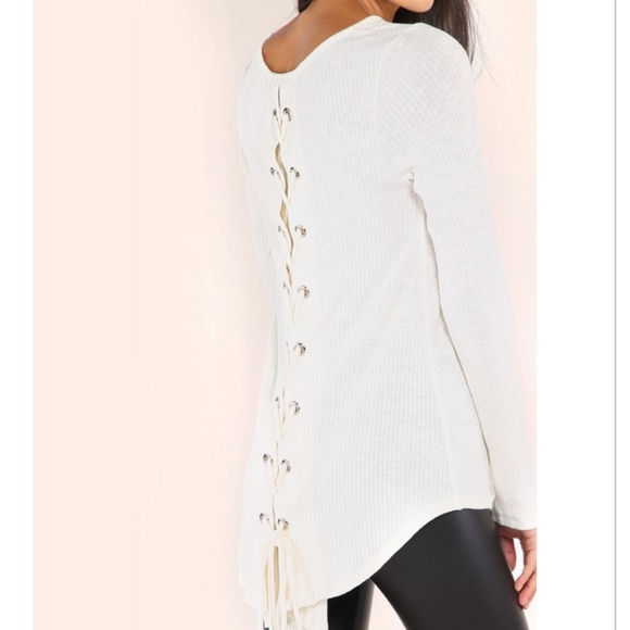 🎉LAST ONE 🎉NWT Lace-Up Back Ivory Top - Picture 2 of 4