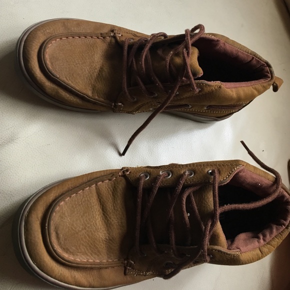 Gap shoes