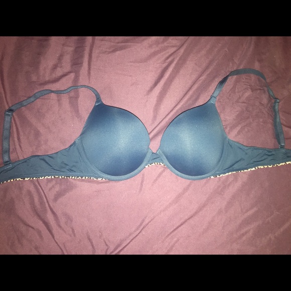 Victoria's Secret PINK bra PushUp 36B
