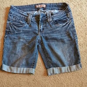 Juniors denim shorts