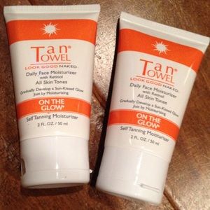 Tan Towel InThe Glow Self Tanning Face Moisturizer