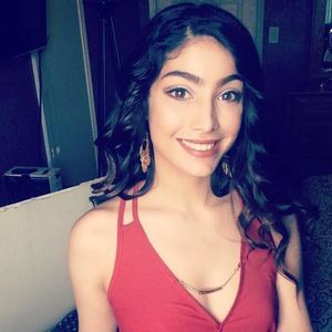 Meet your Posher, Lindsay