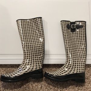 Sperry -Topsider rain boots