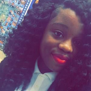 Meet your Posher, Deanna