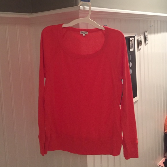 Splendid Longsleeve Top