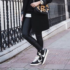 nike blazers black high tops