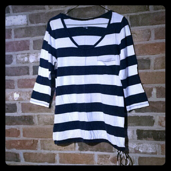 Old Navy 3 quater sleeve shirt