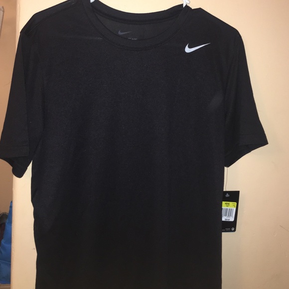 Nike dry fit tee