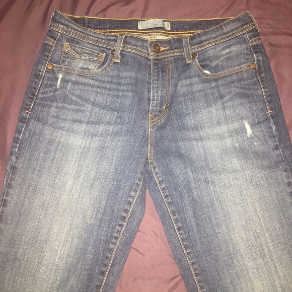 Levi jeans
