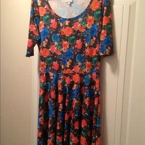 LulaRoe Nicole dress
