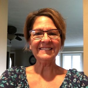 Meet your Posher, Julie