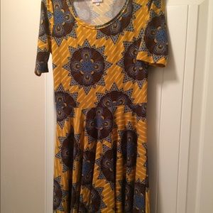 LulaRoe Nicole dress