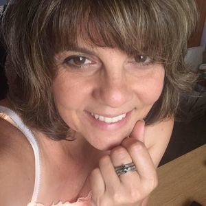 Meet your Posher, Tina lopez