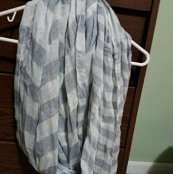 Express oversized infinity scarf