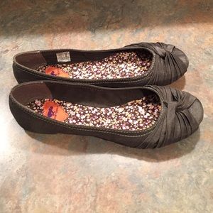 Rocketdog army green ballet flats