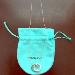 Tiffany & co. Interlocking circles necklace.