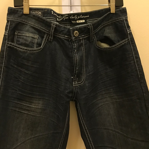 Jeans - Picture 2 of 3