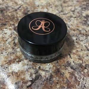 Anastasia bervely hills