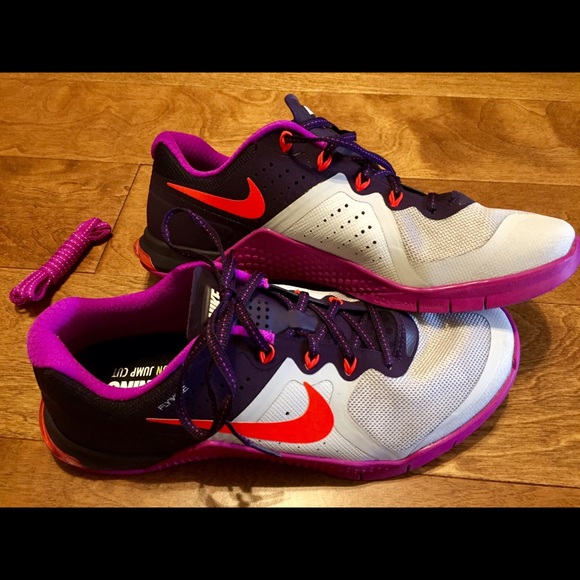 Women's Nike Metcon 2