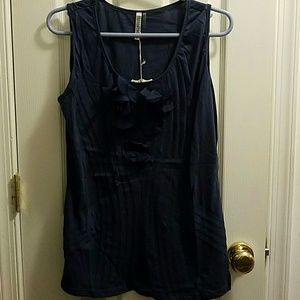 Sleeveless blouse