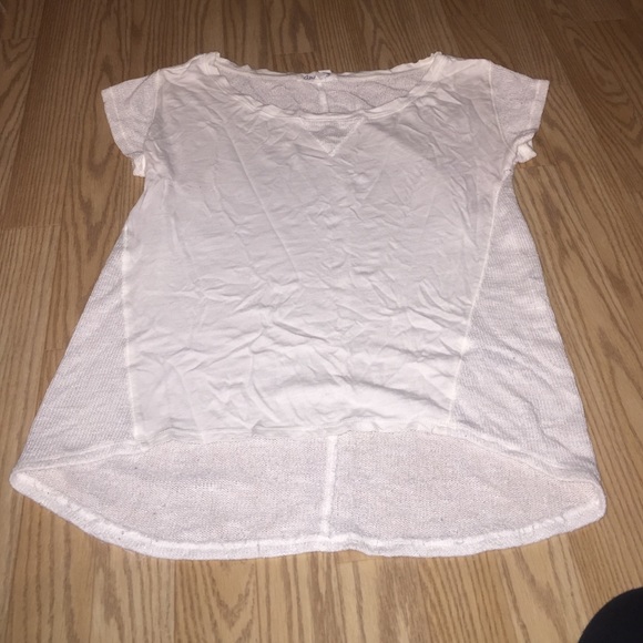 White tee