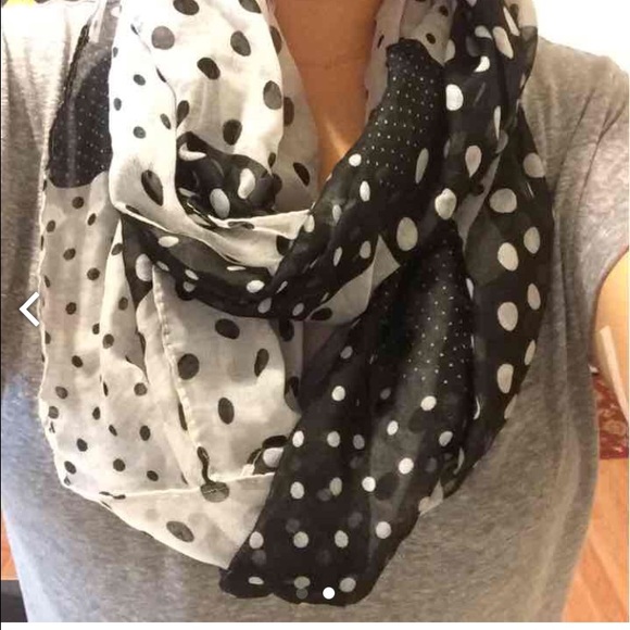 Scarf - Picture 2 of 2