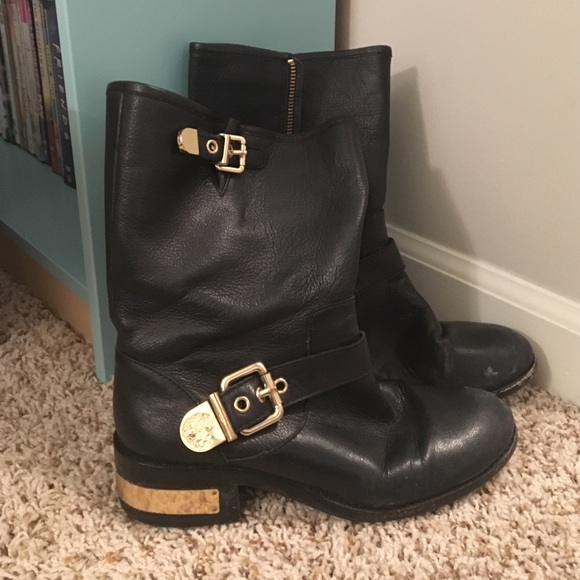 vince camuto winchell boot
